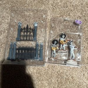 Lemax village gate and skeleton people bundle
